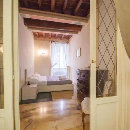 100m From Piazza Di Spagna Appartement